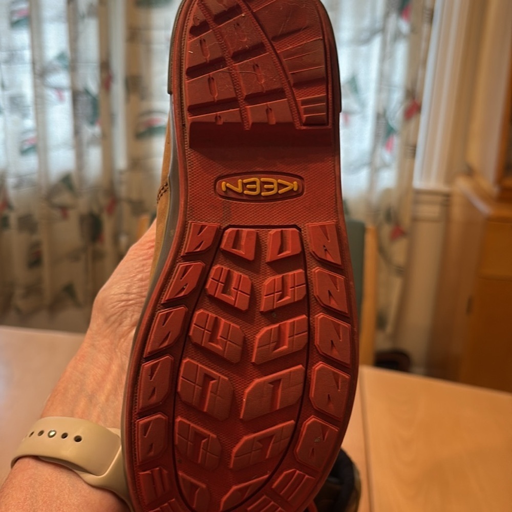 KEEN Elsa II Women’s Quilted Leather Boots.  Size 7 - Picture 8 of 10
